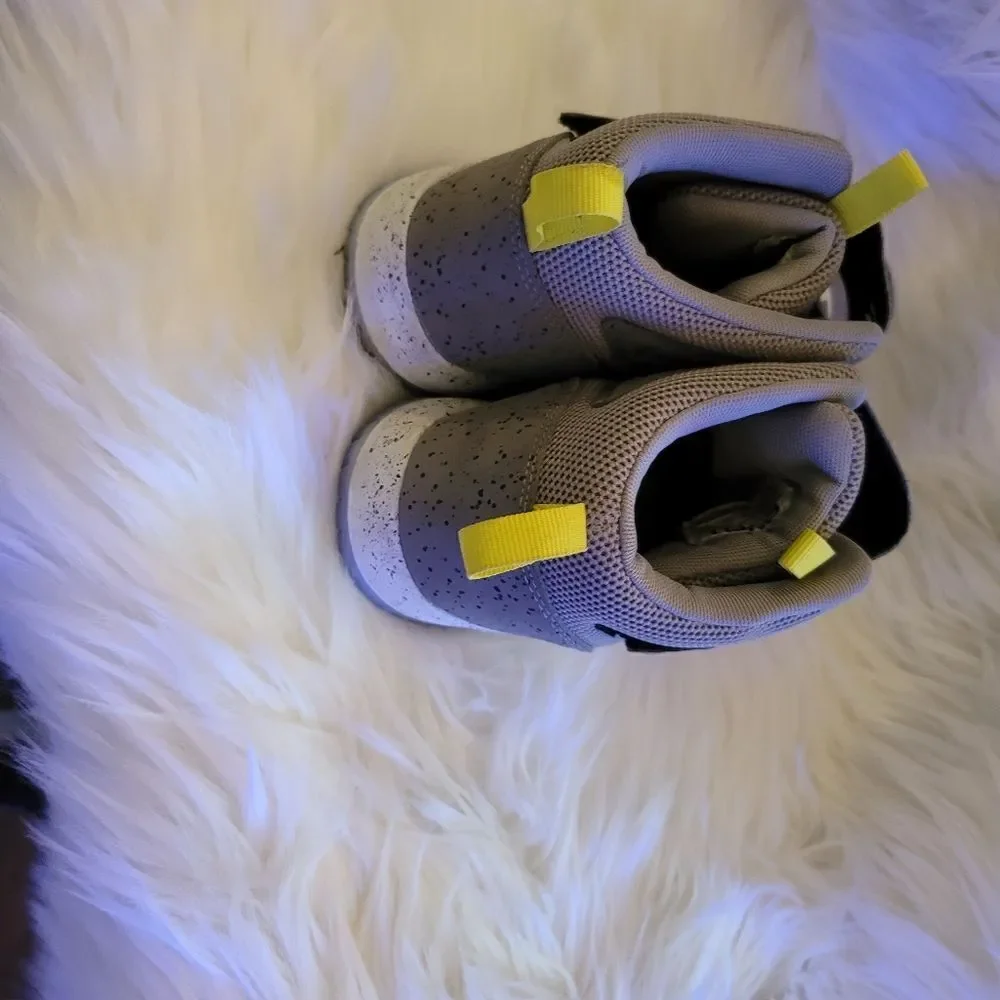 Andi High Tops  - Picture 5 of 7
